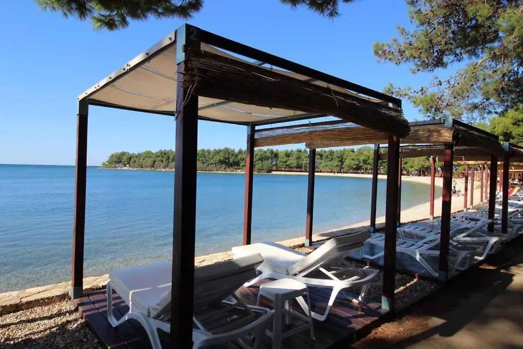 Apartment In Novigrad/Istrien 9640 Karpinjan 0*,  Croatia